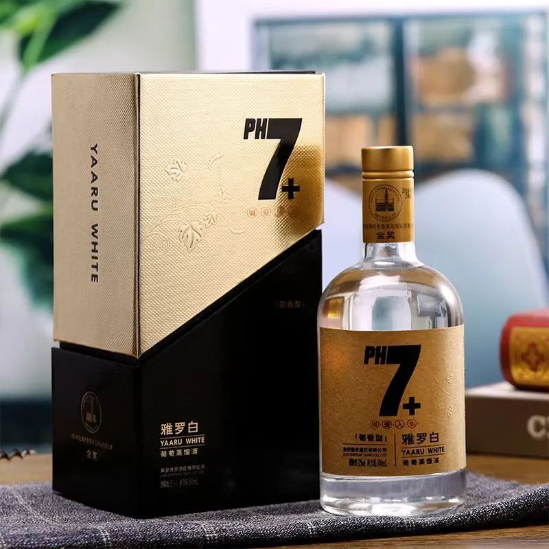 3雅羅之花，酒中奇葩——雅羅白榮獲IWGC銀獎(jiǎng) 2-2330.png